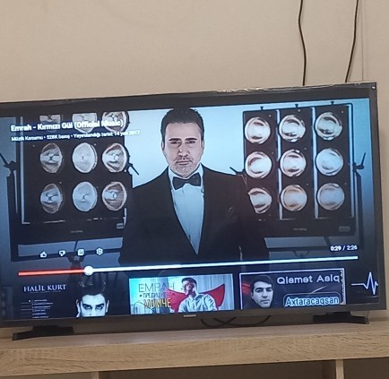 Millet yabancı pop dinlerken benim Emrahın eski şarkılarını dinlemem eziklik midir?