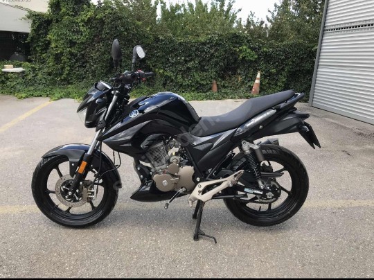 Bu motorla kız düşer mi 😄?