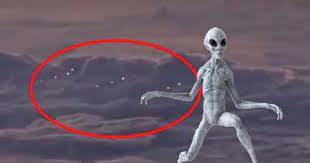 ABD, Elimizde UFO görüntüleri var ama açıklamayacağız dedi! Sizce uzaylılar var mı?