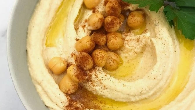 Hamburgere humus yakışır mı?
