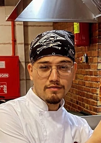 Bu gözlükler şaşı için mi, yoksa tarz aksesuarı mı?