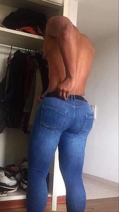 Sıkı kalça erkeğe bile güzel oluyor