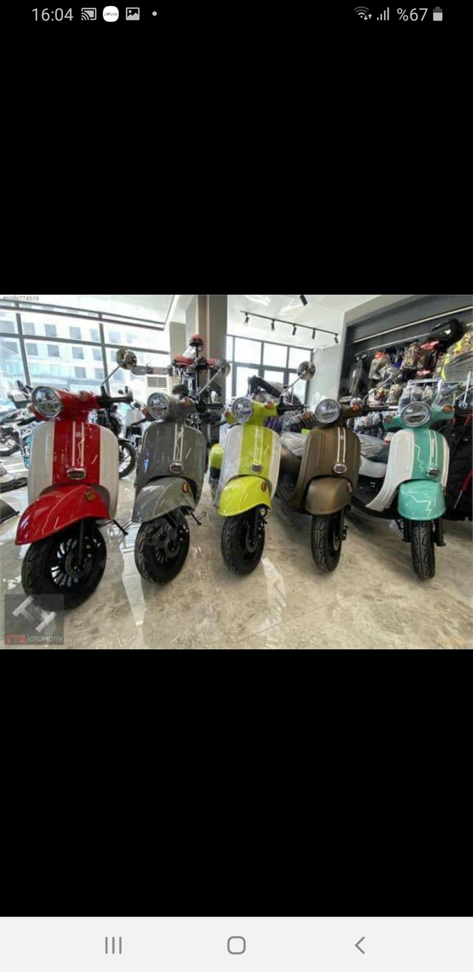 Scooter alacağım ve rengine karar veremedim? Gri mi? Limon Yeşili mi?
