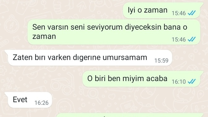 Mesafeden dolayı yıllardır yüzünü görmediğin bir sevgilin var mı?