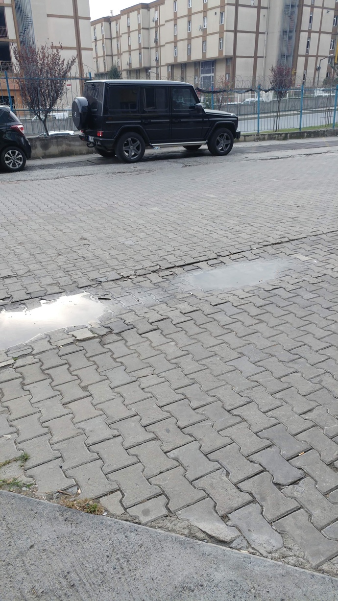 Gördüğünde gözünü alamadan baktığın şey nedir?