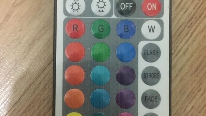 RGB kumandayı nasıl açabilirim?