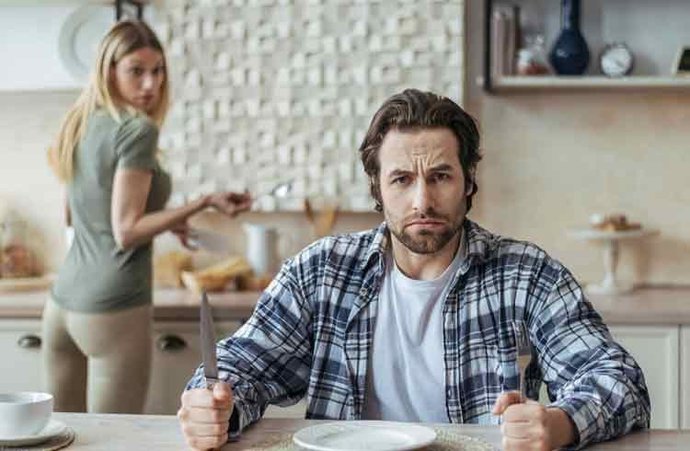 Karnı açken asabi olanlardan mısın?