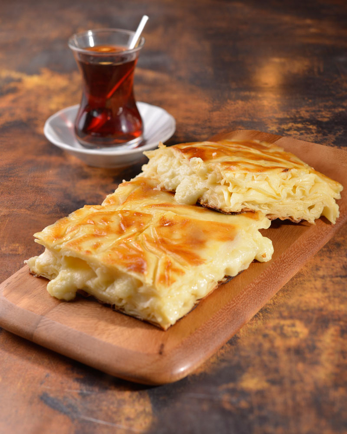 Çayın yanında simit mi, açma mı?