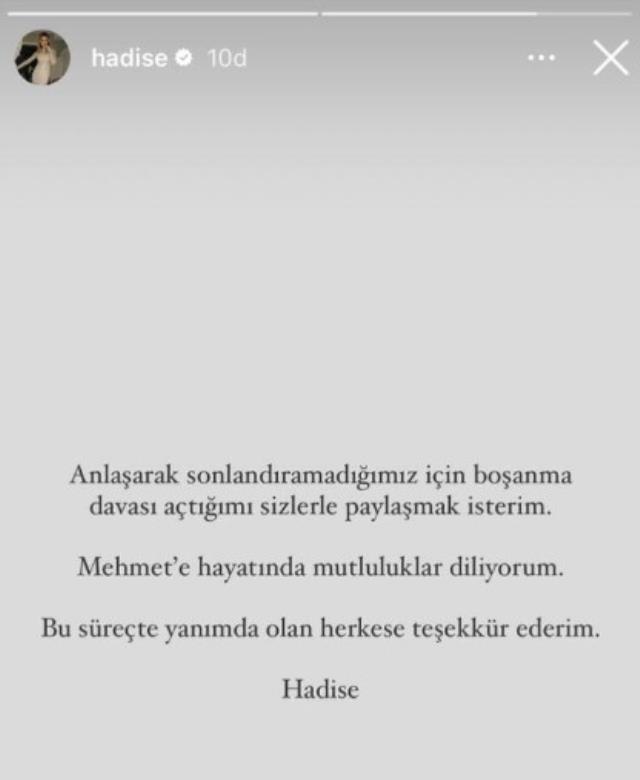 Ayrılık haberleriyle ilgili açıklama yapmayan Hadise ve Mehmet Dinçerlerden kötü haber bugün geldi.Ünlü şarkıcı 4 aylık evliliğini bitirmek için harekete geçti ve Mehmet Dinçerlere Boşanma Davası açtı.