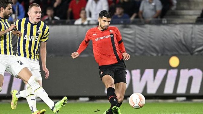 Uefa Avrupa Ligi'nde Fenerbahçe deplasmanda Rennes ile 2-2 berabere kaldı! Maçı nasıl buldunuz?
