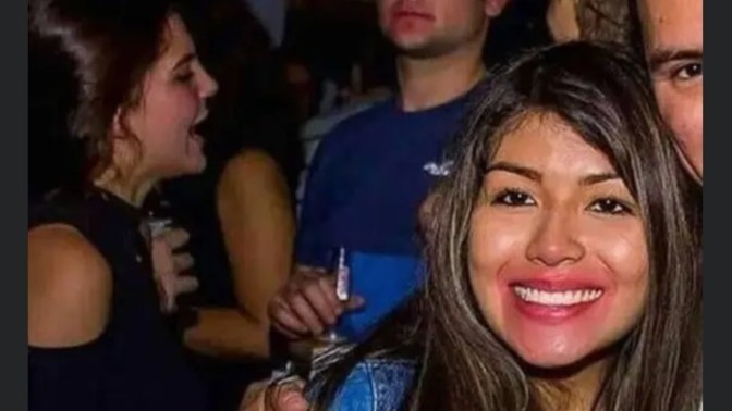 Herkes mi aldatir?