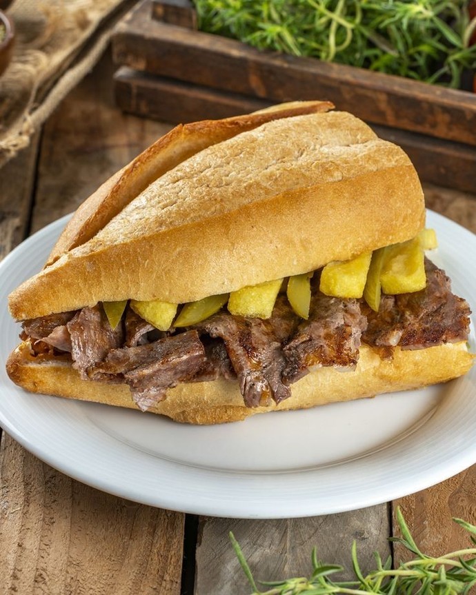 Et döner mi yoksa tavuk döner mi?
