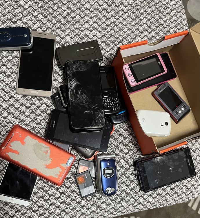 Bu telefonların içindeki verilerin alınması mümkün mü?