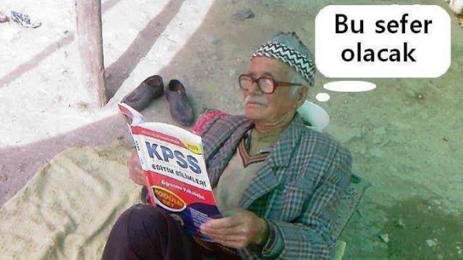 Bu pazar günü KPSS'ye girecek olan var mı?