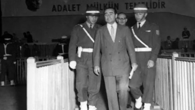 Utancın 61. yılı: Ölüme giderken bile devlet ve milleti düşündü Adnan Menderesin idamı hakkında düşünceleriniz nelerdir?