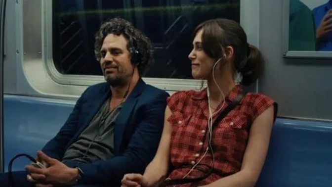 Şu an dinlediğin ya da sevdiğin bir şarkı paylaşır mısın?