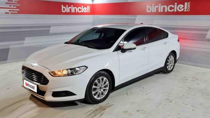 Bu jantlar sizce de bu arabaya küçük değil mi?