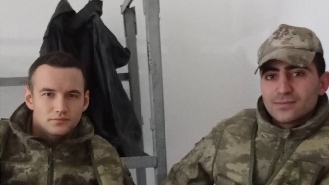 Askerliğinizi nerede ve ne olarak yaptınız, kaç yaşında gittiniz, size bir faydası oldu mu?
