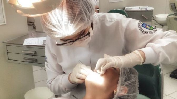 Uzmanlara göre yılda iki kez dişçi kontrolü yapılmalı. Siz rutin diş kontrolü yaptırıyor musunuz?