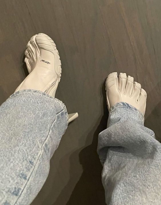 Ben mi zevksizim yoksa moda trendleri mi çok absürt?