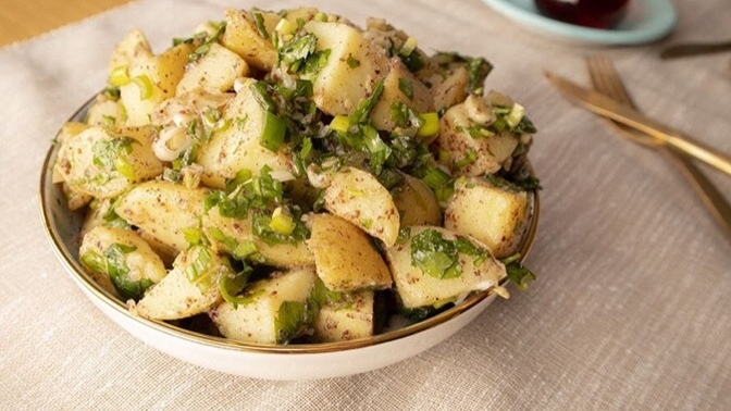 Patates salatası dediğin nasıl olmalı?