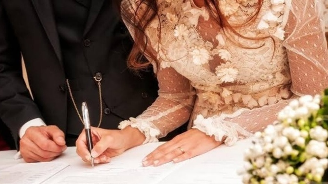 Bu kadar boşanan varken evliliğe neden talep artıyor?