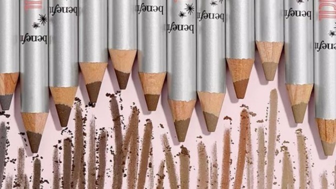 Göz kalemleriniz renkli mi yoksa siyah beyaz mı?