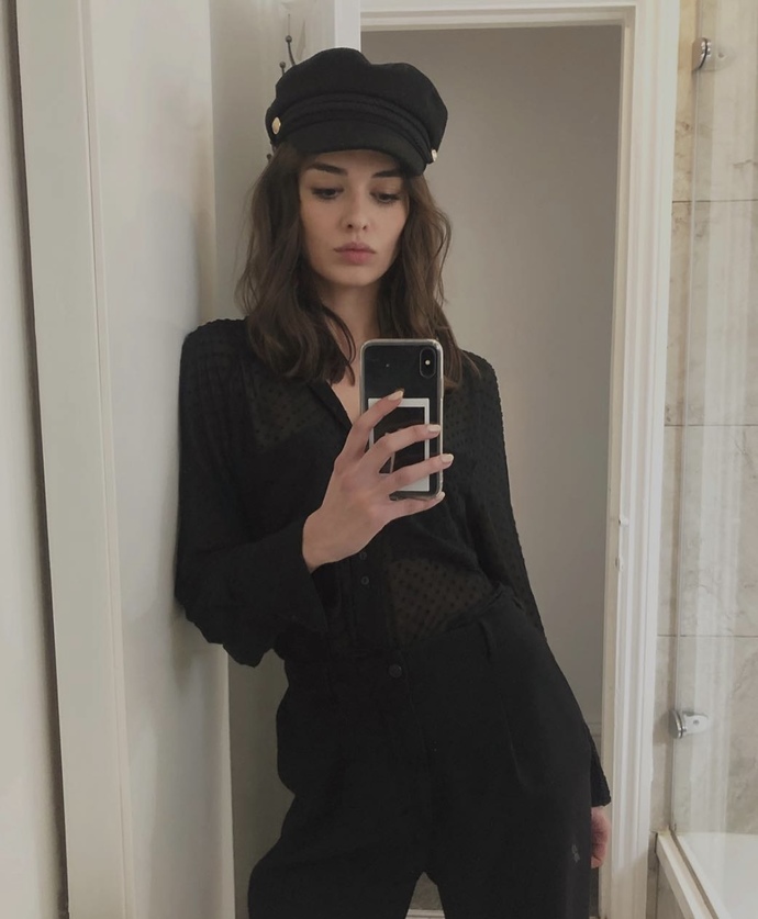 Elif Aksu ince yapılı olduğu için mi zayıf duruyor?