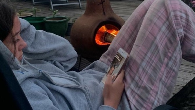 20 yaşına geldim hala telefon kullanmıyorum. Bu saatten sonra da kullanmasam eksikliğini hisseder miyim sizce?