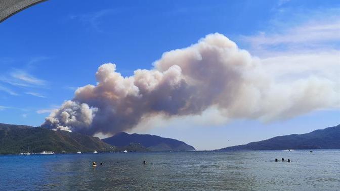 Marmaris yine yanıyor! Nefes alacak orman kaldı mı Akdeniz'de?