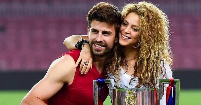 Shakira, Pique için kendi kariyerini arka plana attığını söyledi. Hiç değmeyecek biri için kendinizden ödün verdiniz mi?