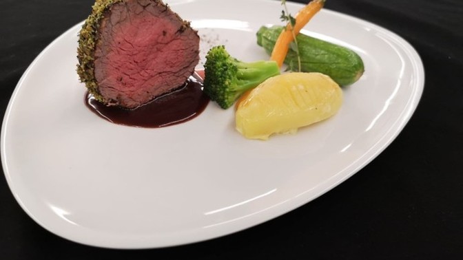 Steak Sever misiniz?
