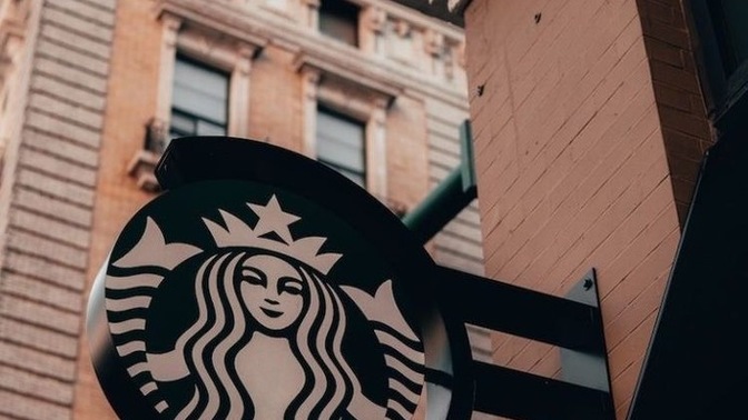 Starbucks’ta en sevdiğiniz kahve, yiyecek veya tatlı nedir?