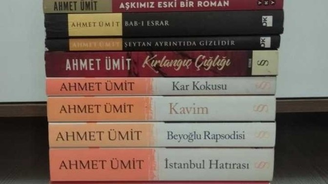 Ahmet ümitin bu kitaplarini 300 tl almak mantikli mi?