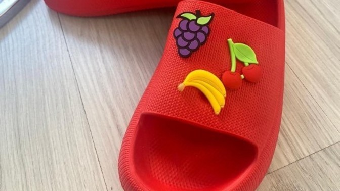 Nasıl terlik sizce? 20li yaşlar için çocuksu mu?