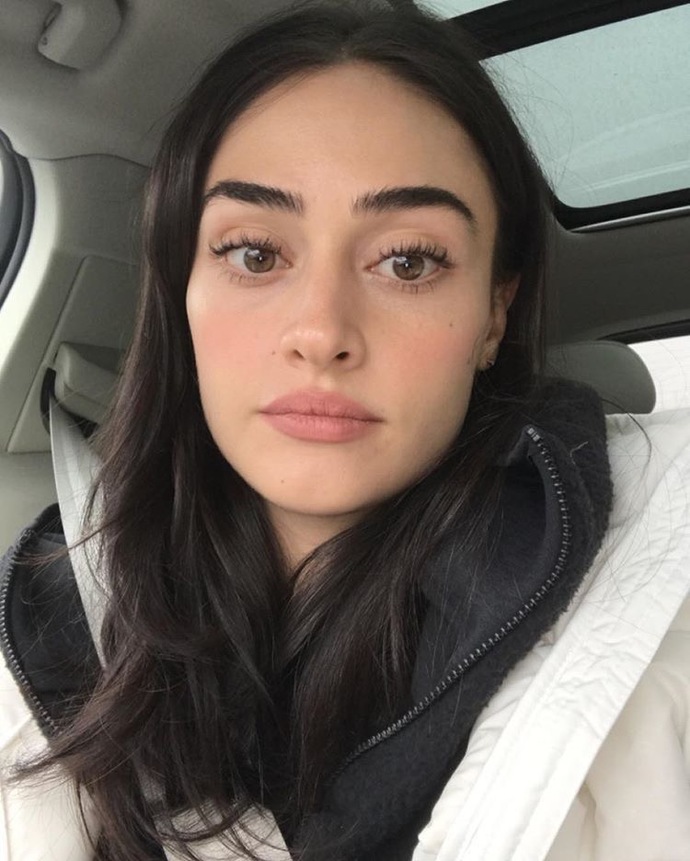 Esra Bilgiç güzel mi sizce?