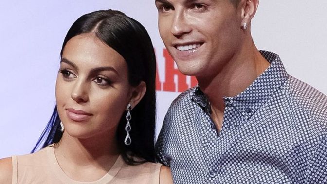 "Cristiano Ronaldo & Georgina Rodriguez "bu çifti seven/tanıyan var mı :D ?