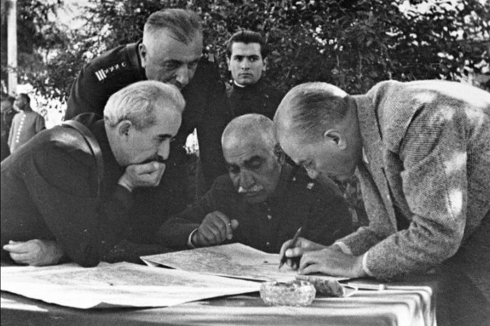 Yüz yıldır neden Başkomutan anladınız mı?