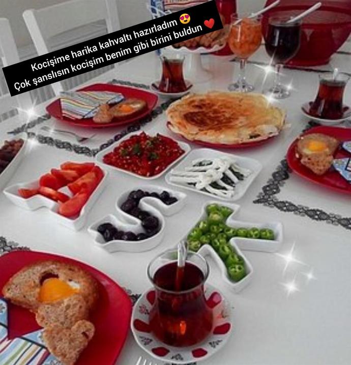 Kocasına kahvaltı hazırladığı için övünen biri olursak bu hayatta kazanır mıyız?