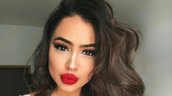 Kırmızı ruj ilk buluşma için fazla mı iddialı?