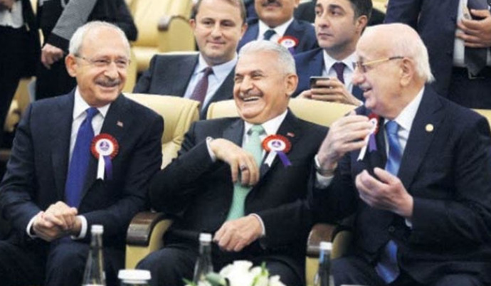 Kemal Kılıçdaroğlunun yanında olanlar bu fotoğrafı biliyor mu?