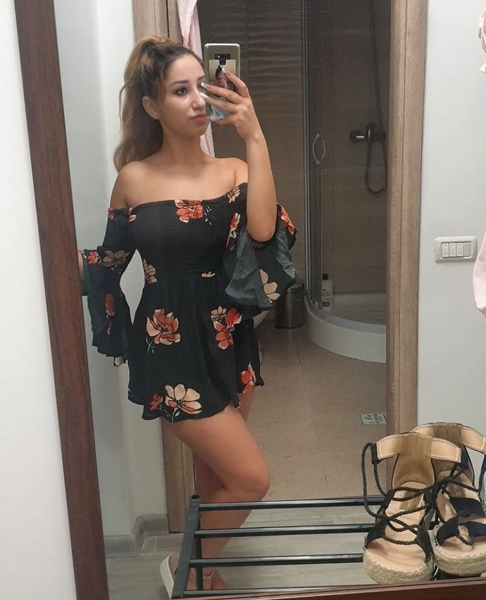 Yeni elbise aldım sizce nasıl olmuş?
