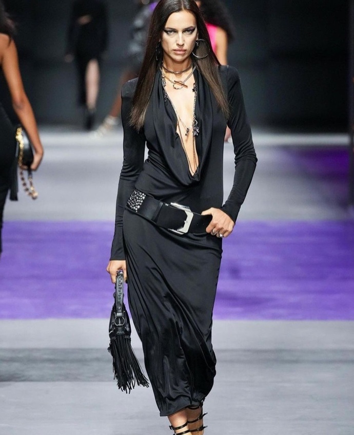 Milano Moda Haftasında yürüyen ünlülerden, en çok kimi beğendiniz?