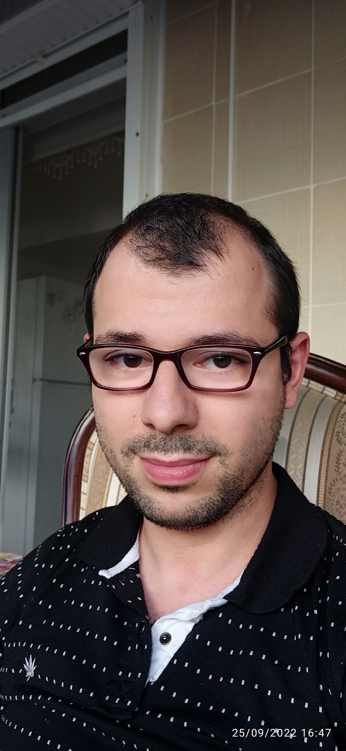 Ben sevilmeye layık görülecek bir insan değil miyim?