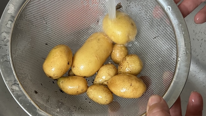 Kendi balkonumda yetiştirdiğim patateslerim nasıl?