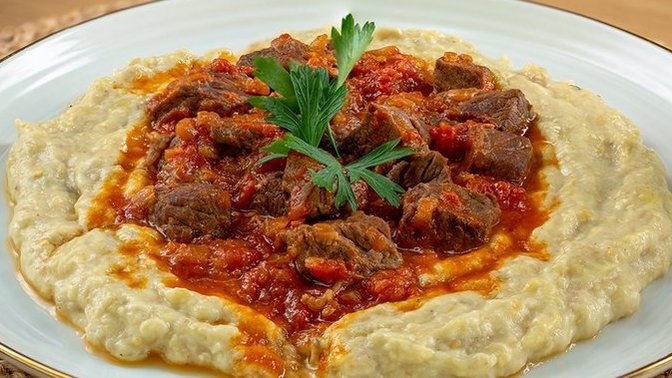 Et yemeklerinden hangisini daha çok seversiniz?