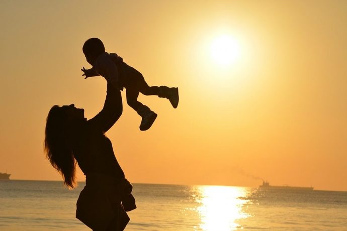 Evlenince güçlü bir kadın ve anne olmak için neler yapılmalı?