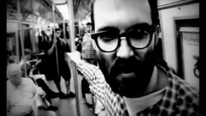 Geceleri daha çok ne tür şarkılar dinlersiniz?