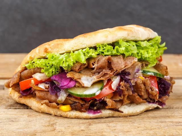 Gece gece döner olsa yer misiniz?