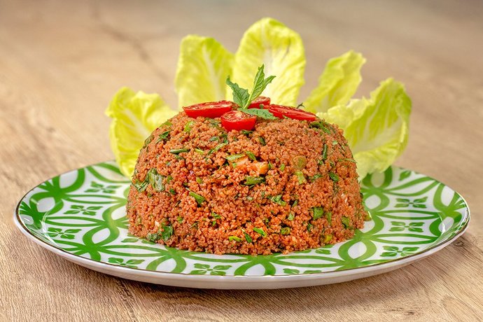 Hanimlar ve beyler sizce Altin günlerinin en olmazsa olmaz yemek/yemekleri hangileridir?